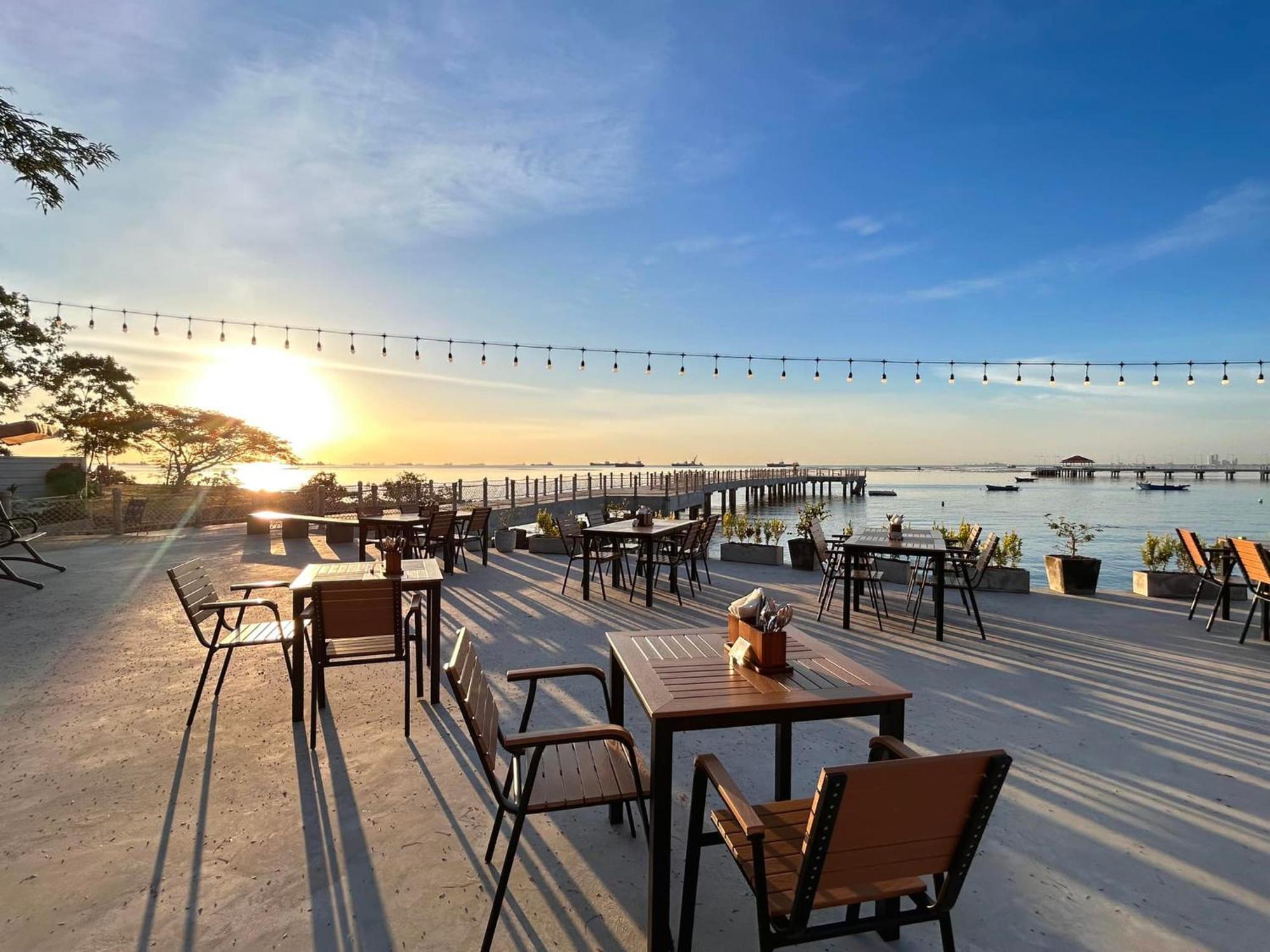 Centara Sonrisa Residences & Suites Sriracha Si Racha Esterno foto