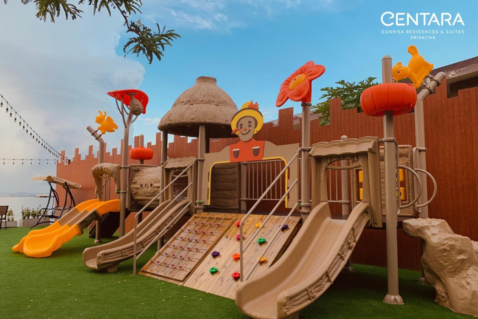 Centara Sonrisa Residences & Suites Sriracha Si Racha Esterno foto